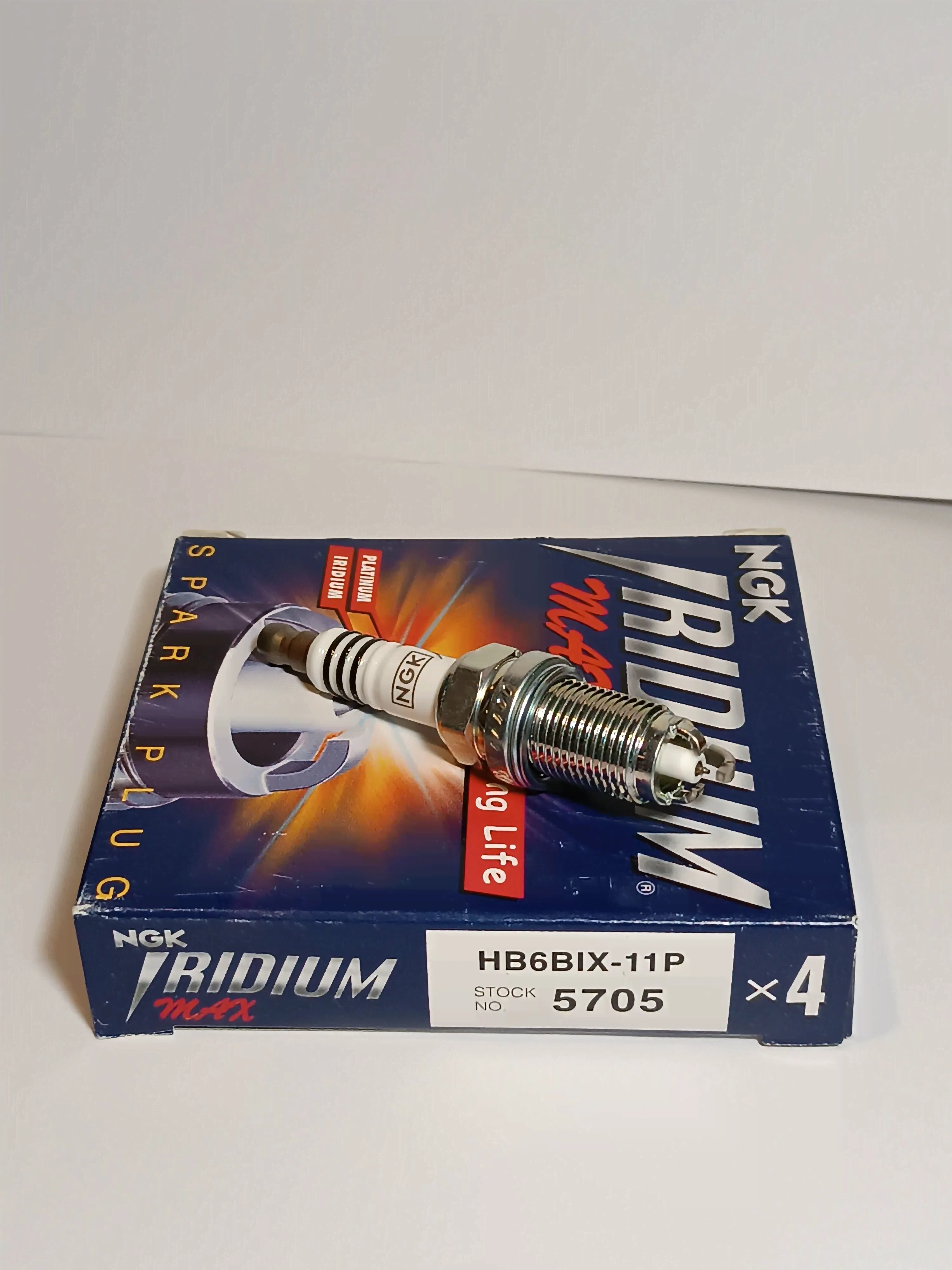 NGK Комплект свечей зажигания HB6BIX-11P-0