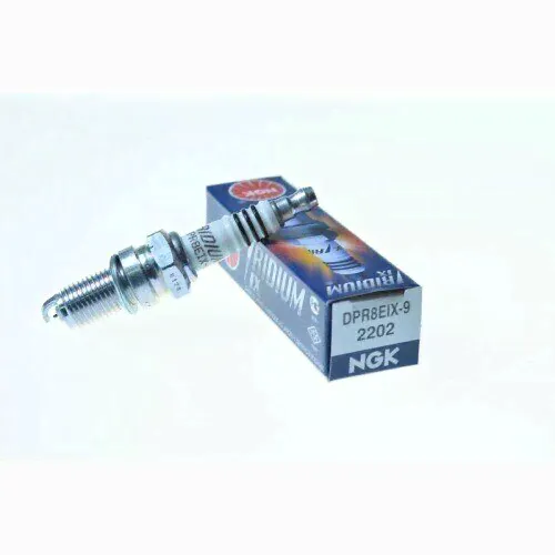 Комплект свечей зажигания NGK DPR8EIX9-0