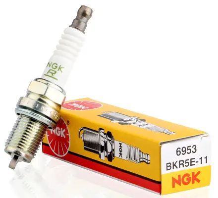 Свеча зажигания NGK 6953 BKR5E11 (1662)-0